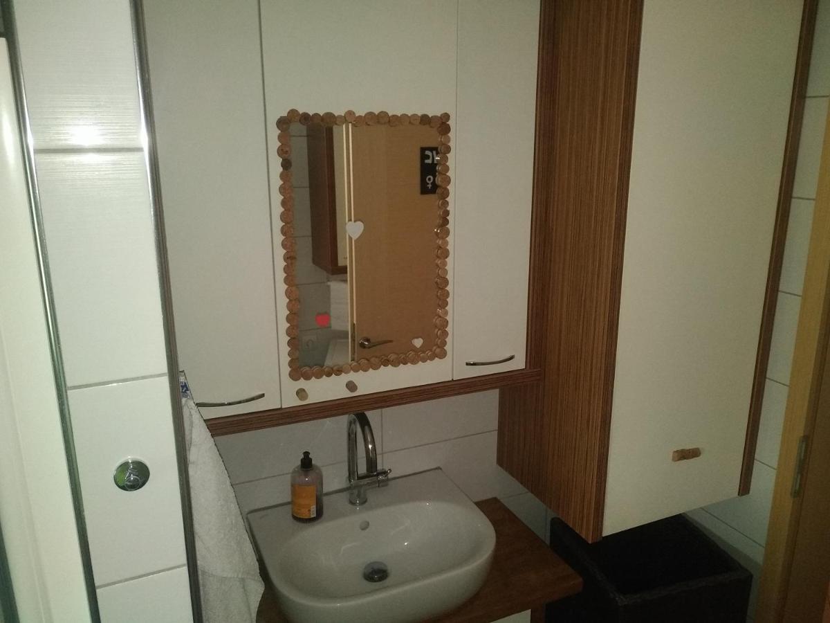 Michoart Apartman Ljubljana Kültér fotó